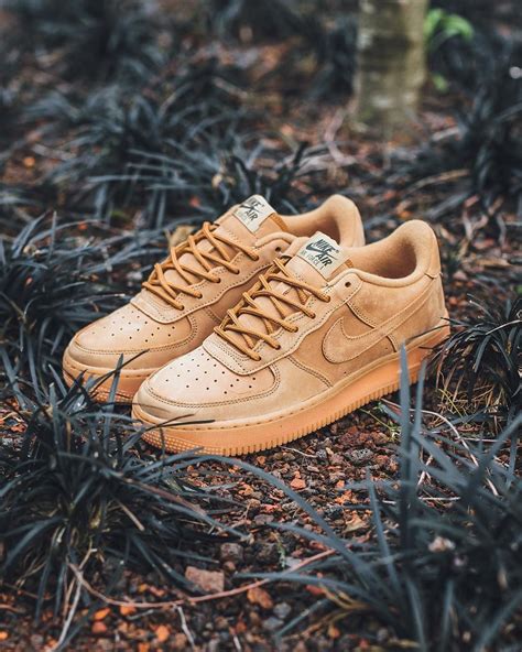 air force 1 low flax shoes